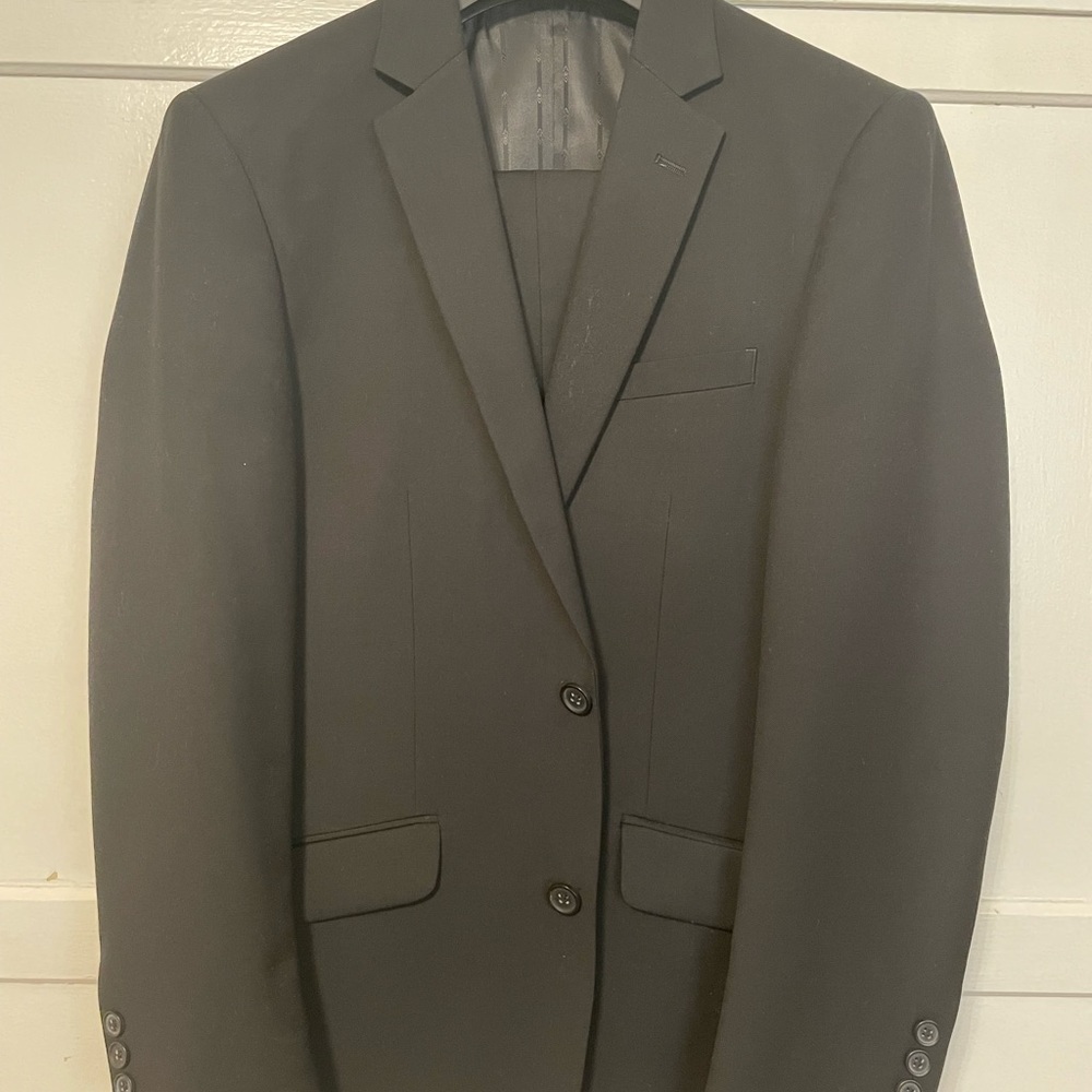Renoir suit